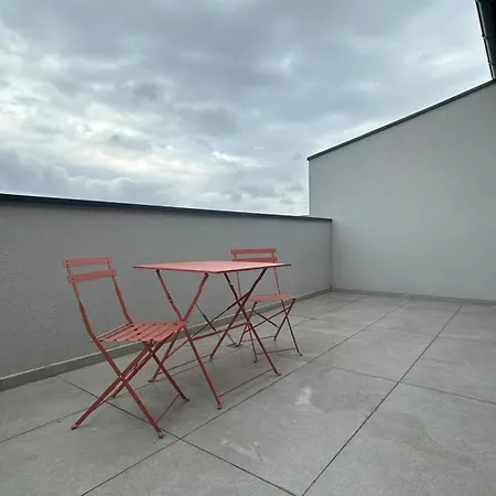 شقة Eliza - Powered By Neo - Private Parking *