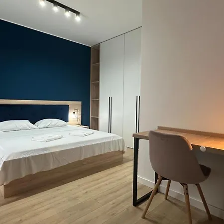 Eliza - Powered By Neo - Private Parking * טימישוארה