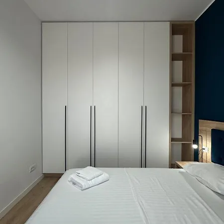 Eliza - Powered By Neo - Private Parking