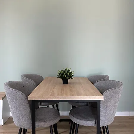 Eliza - Powered By Neo - Private Parking