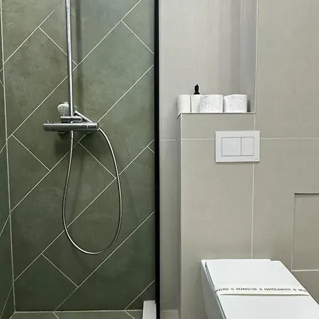 Eliza - Powered By Neo - Private Parking شقة