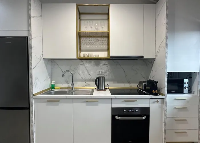 Eliza - Powered By Neo - Private Parking Apartamento *